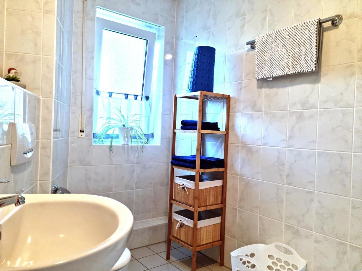 Brise Business Apartment Nahe Leipziger Messe - Porsche - Bmw - Dhl - Wlan - Parkplatz - Business Travelers Only Екстериор снимка
